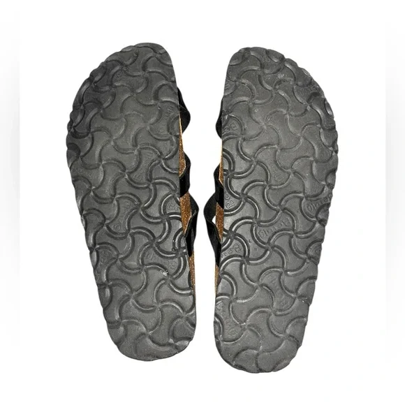 Birkenstock Betula Vinja Black Patent Sandals Size 38 (US 7) - Picture 7 of 8